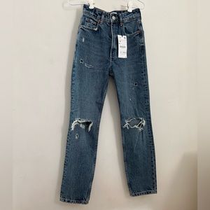 NWT Zara mom fit denim, size 0